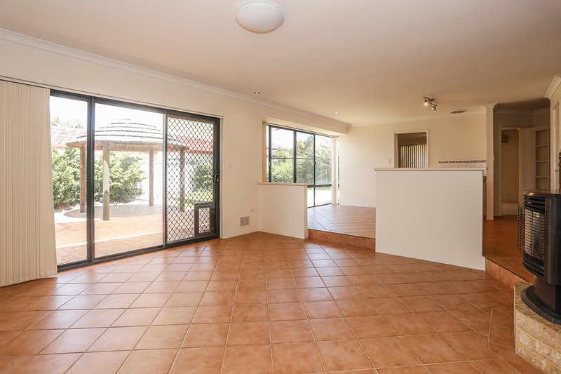 Photo - 6 Little Green Gardens, Quinns Rocks WA 6030 - Image 5