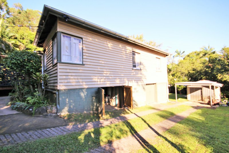 Photo - 6 Littles Road, Glass House Mountains QLD 4518 - Image 6