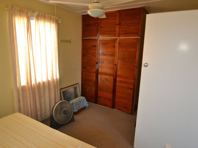 Photo - 6 Livingstone St , Bowen QLD 4805 - Image 13