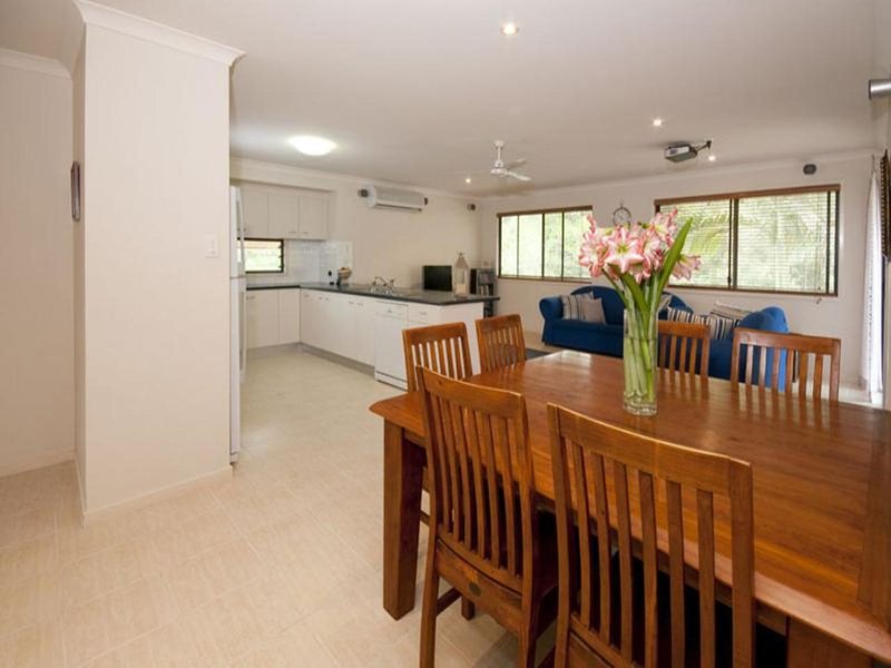 Photo - 6 Loch Lomond Court, Buderim QLD 4556 - Image 4