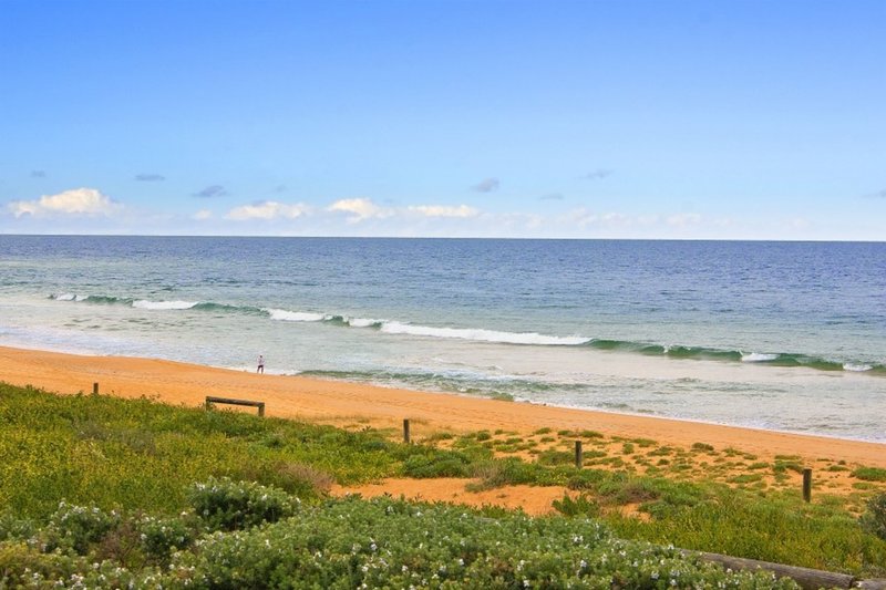 Photo - 6 Loftus Street, Narrabeen NSW 2101 - Image 8