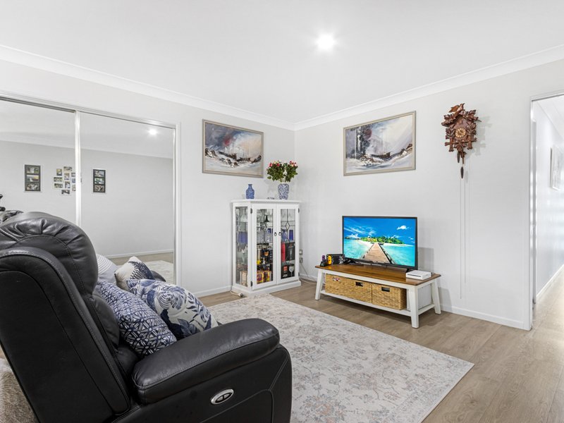 Photo - 6 Loggerhead Court, River Heads QLD 4655 - Image 6