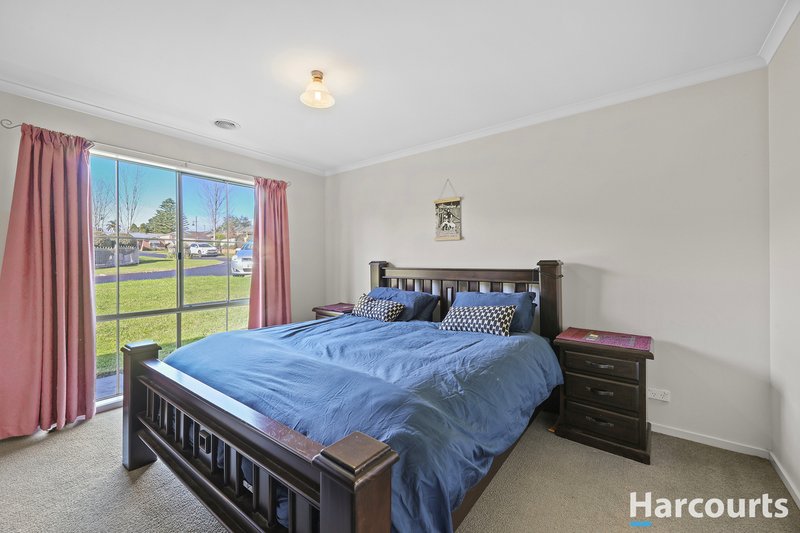 Photo - 6 Lomandra Court, Drouin VIC 3818 - Image 6