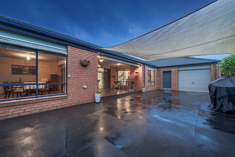 Photo - 6 Long Island Circuit, Craigieburn VIC 3064 - Image 15