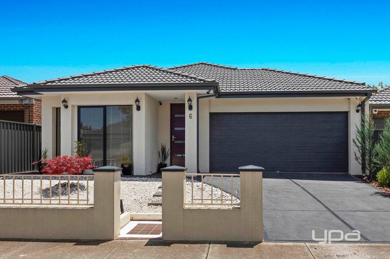 6 Longfield Way, Deer Park VIC 3023