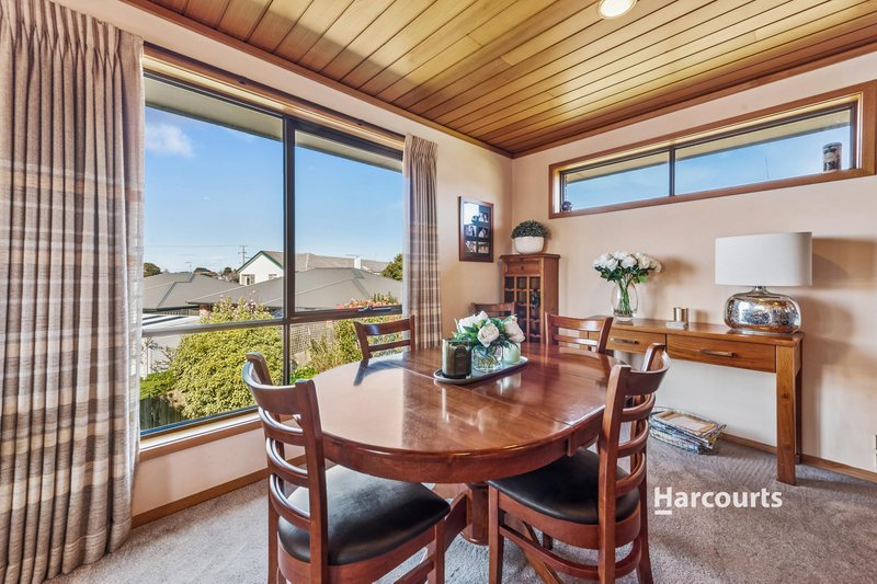 Photo - 6 Longview Crescent, Devonport TAS 7310 - Image 7