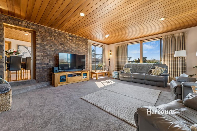 Photo - 6 Longview Crescent, Devonport TAS 7310 - Image 8