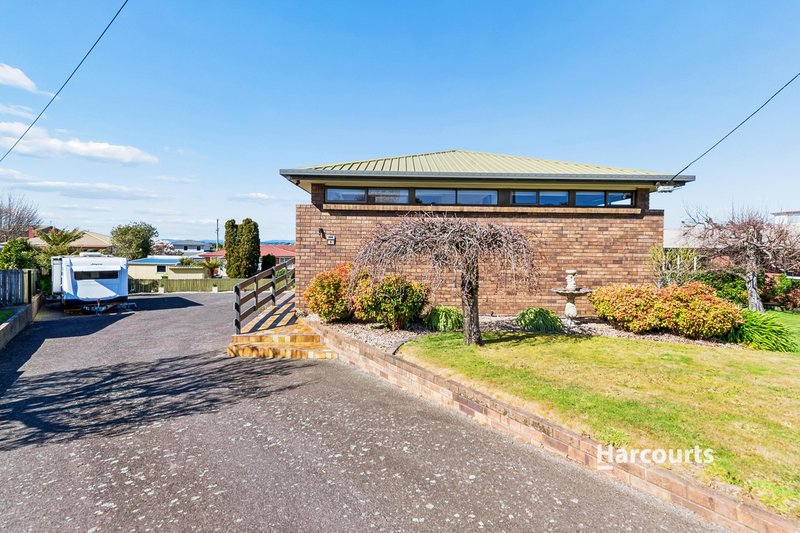 Photo - 6 Longview Crescent, Devonport TAS 7310 - Image 19