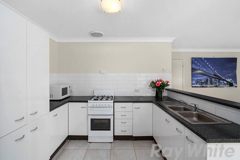 Photo - 6 Loongana Crescent, Blue Haven NSW 2262 - Image 2