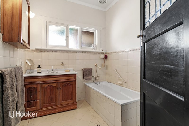 Photo - 6 Lorenz Street, Campbelltown SA 5074 - Image 24