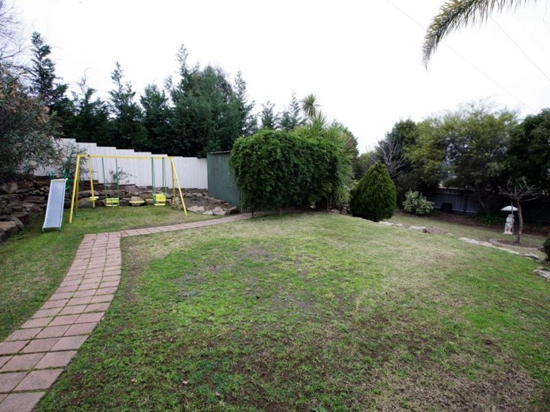 Photo - 6 Loru Place, Kooringal NSW 2650 - Image 15