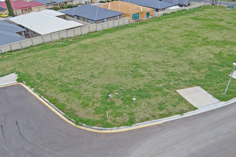 6 (Lot 5) Pitcher Place, Woodcroft SA 5162