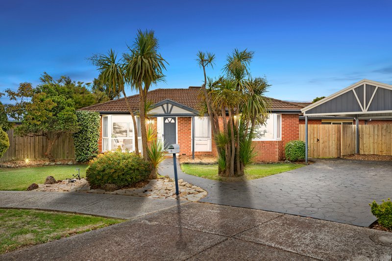 6 Lovell Close, Rowville VIC 3178