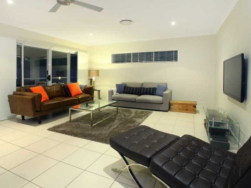 Photo - 6 Lowe Court, Maudsland QLD 4210 - Image 11