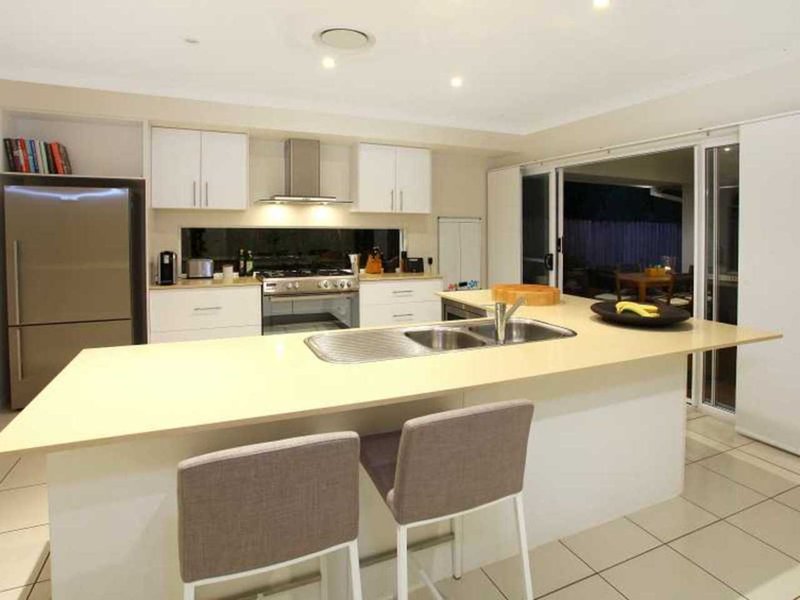 Photo - 6 Lowe Court, Maudsland QLD 4210 - Image 13