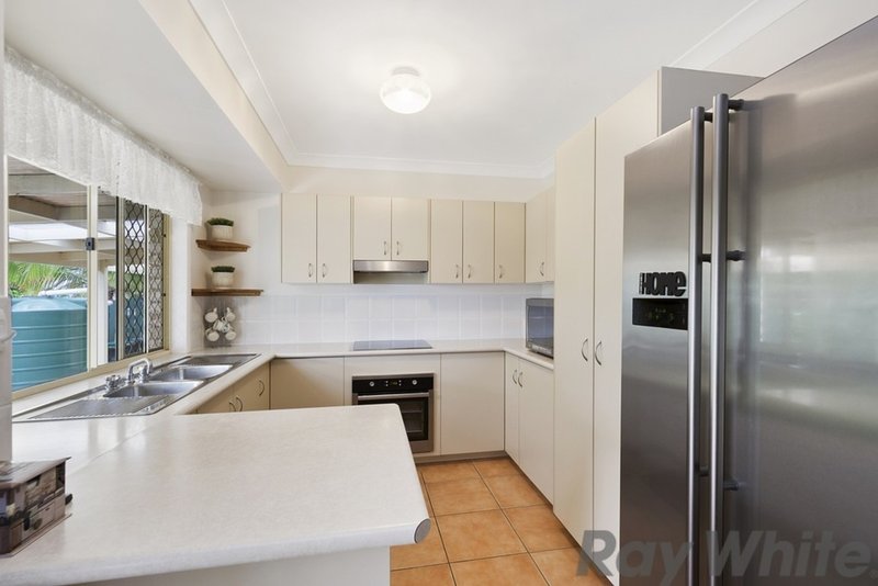 Photo - 6 Lucinda Court, Deception Bay QLD 4508 - Image 6