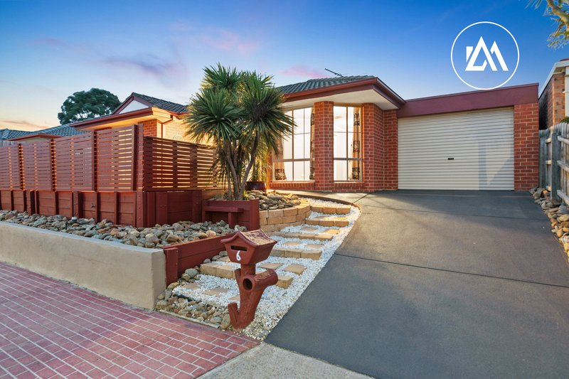 6 Lucy Place, Carrum Downs VIC 3201