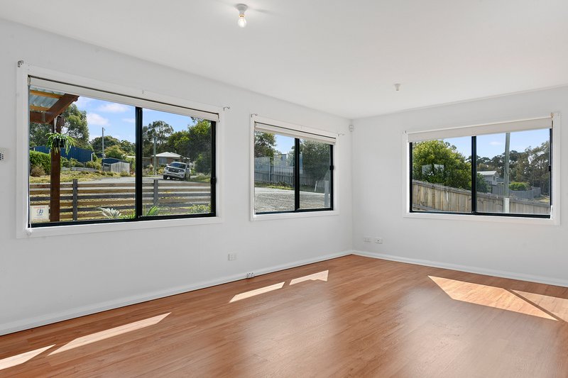 Photo - 6 Luke Avenue, Carlton TAS 7173 - Image 4