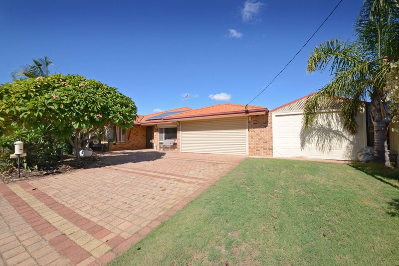 6 Lurgan Place, Merriwa WA 6030