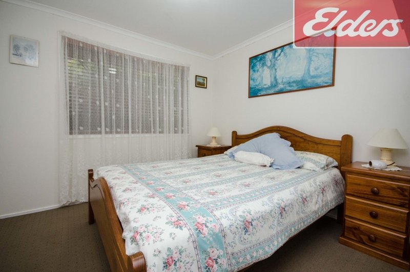 Photo - 6 Lyons Place, Wodonga VIC 3690 - Image 9