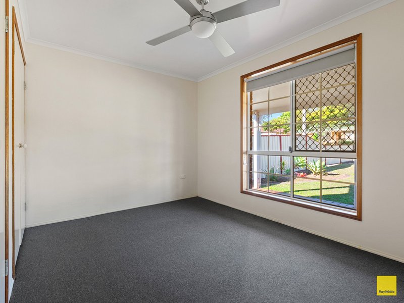 Photo - 6 Maclean Court, Alexandra Hills QLD 4161 - Image 6