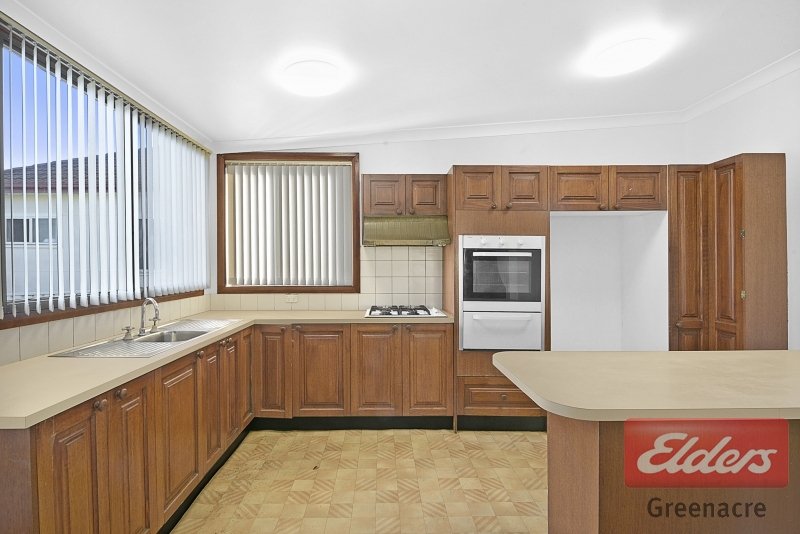 Photo - 6 Macquarie Street, Greenacre NSW 2190 - Image 3