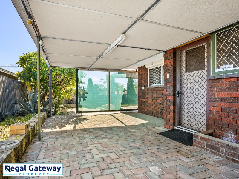 Photo - 6 Madden Way, Parmelia WA 6167 - Image 10