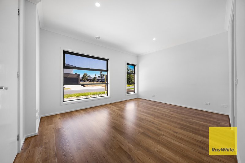 Photo - 6 Magdala Street, Werribee VIC 3030 - Image 21