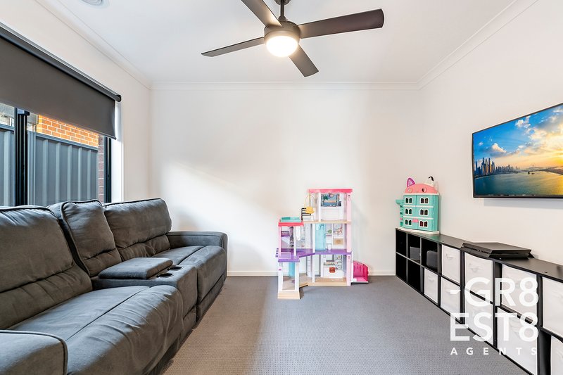 Photo - 6 Magenta Street, Clyde North VIC 3978 - Image 15