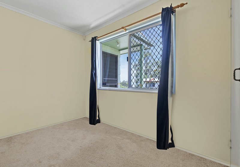 Photo - 6 Magra Crt , Eagleby QLD 4207 - Image 12