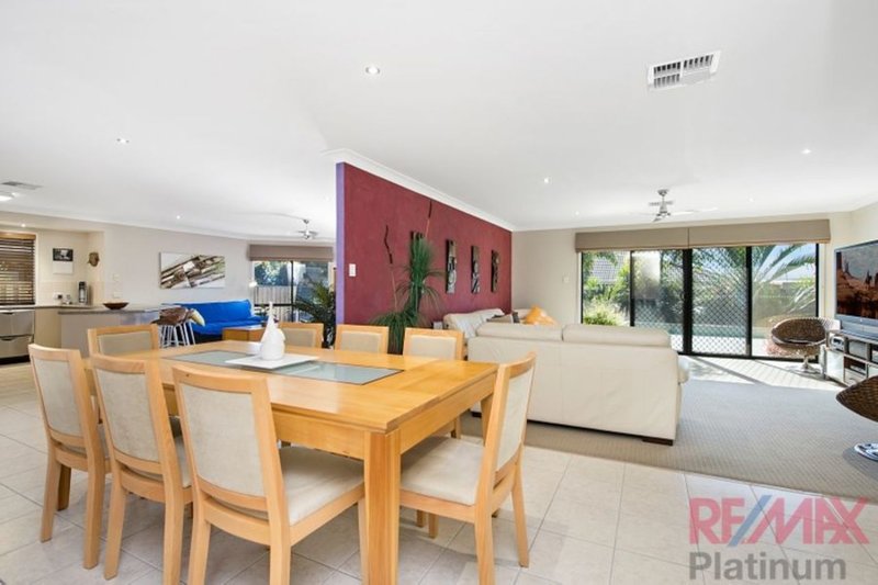 Photo - 6 Maidenhair Drive, Narangba QLD 4504 - Image 4