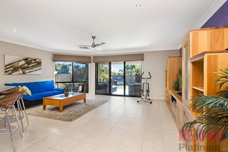 Photo - 6 Maidenhair Drive, Narangba QLD 4504 - Image 5