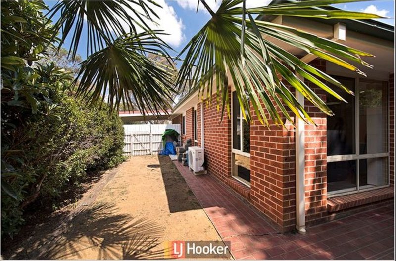 Photo - 6 Mandurah Place, Ngunnawal ACT 2913 - Image 11