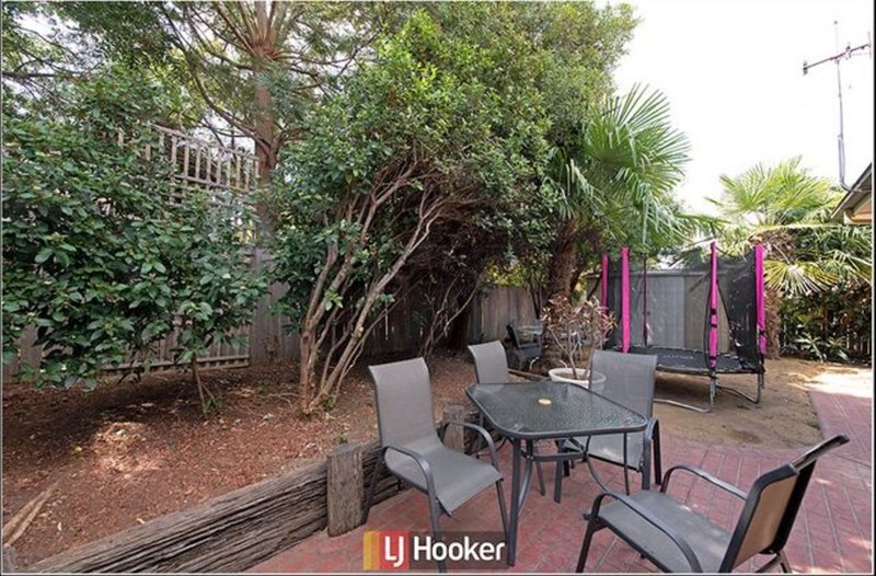 Photo - 6 Mandurah Place, Ngunnawal ACT 2913 - Image 12