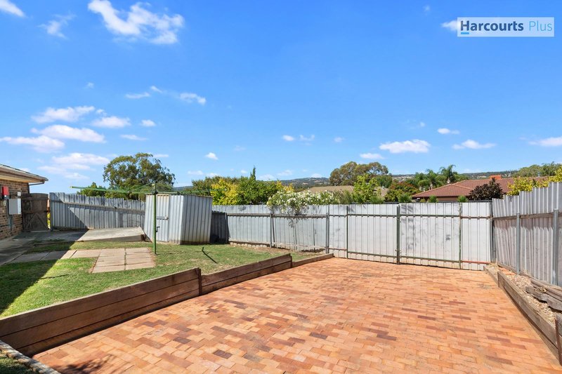 Photo - 6 Manooka Road, Morphett Vale SA 5162 - Image 17