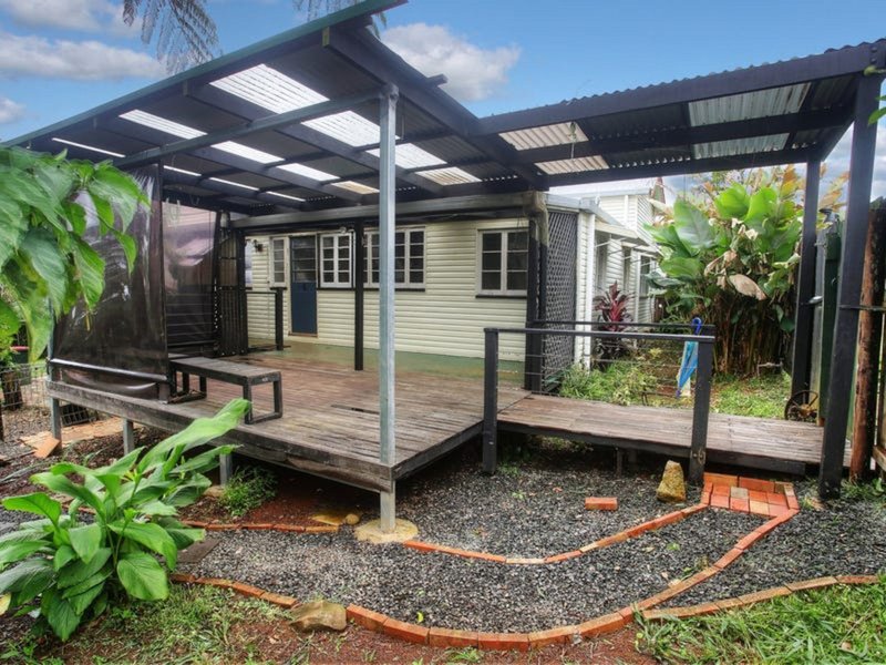 Photo - 6 Maple Street, Millaa Millaa QLD 4886 - Image 6