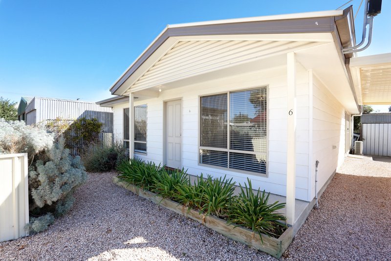 Photo - 6 Marden Street, Wallaroo SA 5556 - Image 2