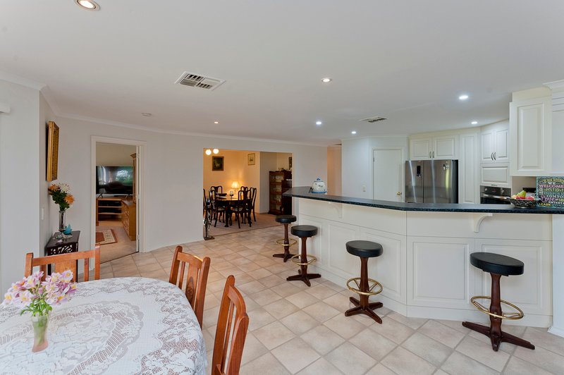 Photo - 6 Marion Drive, Gawler East SA 5118 - Image 5