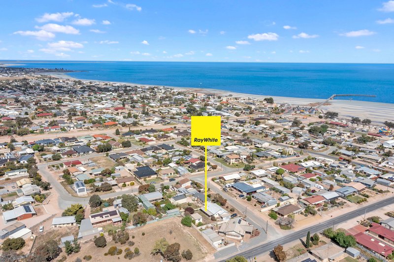 Photo - 6 Maritime Road, Moonta Bay SA 5558 - Image 6