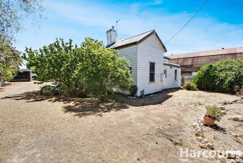 Photo - 6 Market Street, Minyip VIC 3392 - Image 2