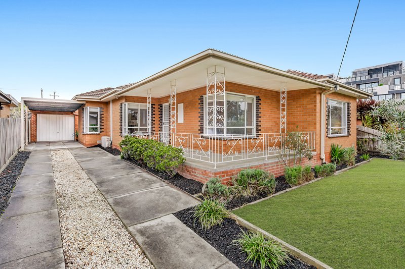 Photo - 6 Marrbridge Road, Moorabbin VIC 3189 - Image 11