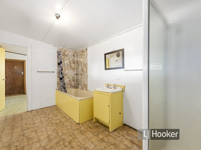 Photo - 6 Martin Street, Wynyard TAS 7325 - Image 8