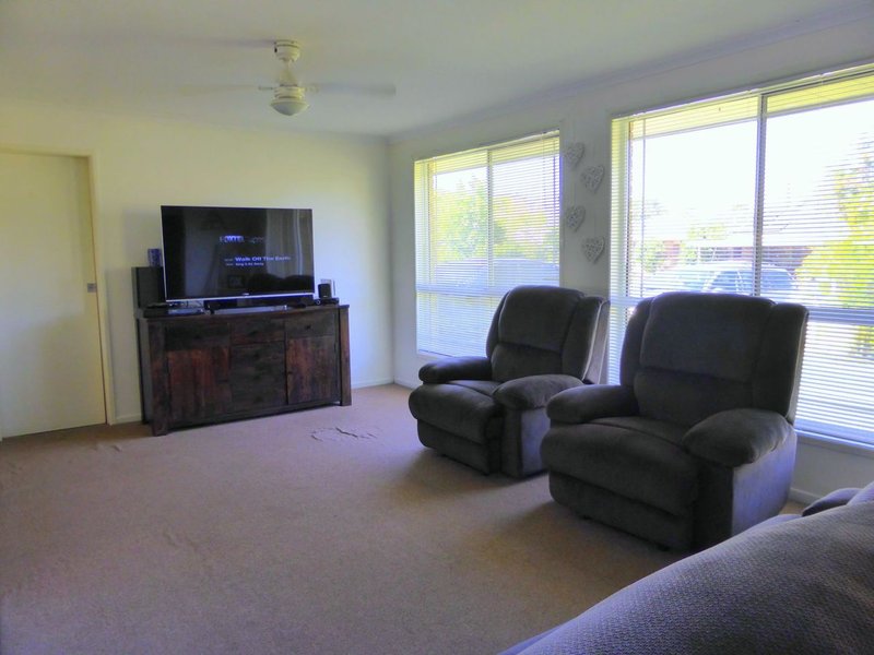 Photo - 6 Mary-Leigh Street, Deception Bay QLD 4508 - Image 7