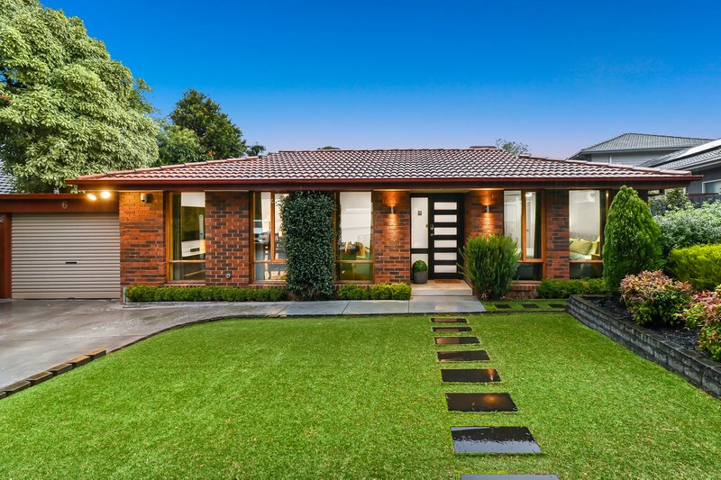 6 Marykirk Drive, Wheelers Hill VIC 3150