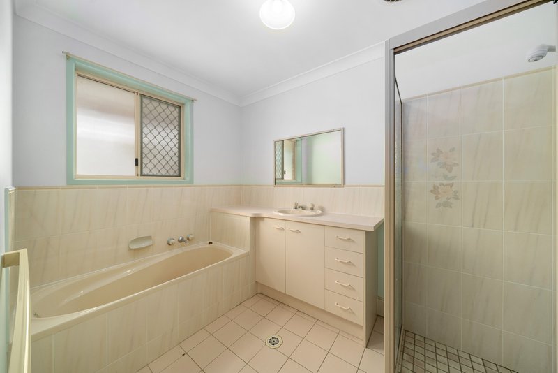 Photo - 6 Masjakin Court, Murrumba Downs QLD 4503 - Image 10