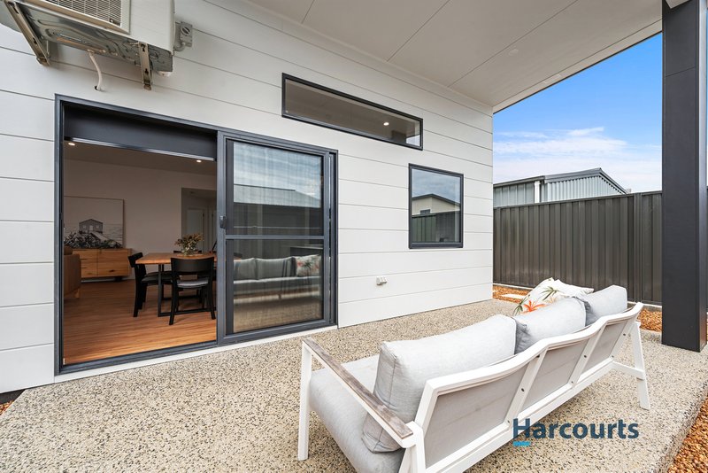 Photo - 6 Mason Place, Shearwater TAS 7307 - Image 13