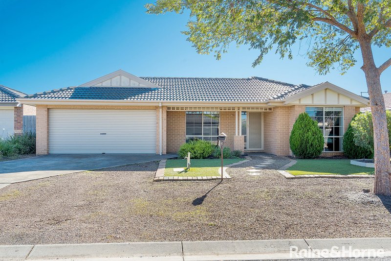 6 Massie Circuit, Sunbury VIC 3429