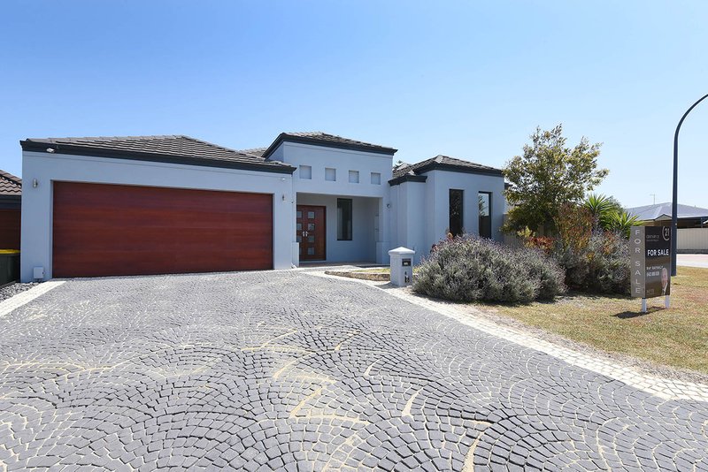 Photo - 6 Masthead Close, Jindalee WA 6036 - Image 2