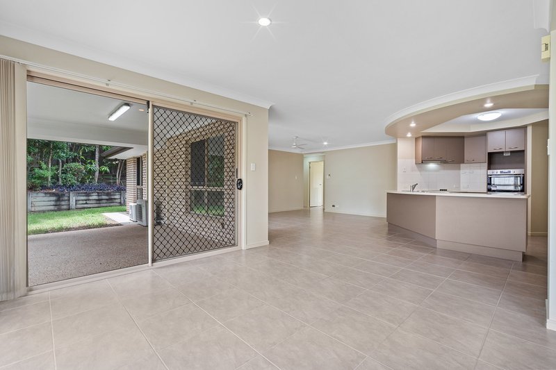 Photo - 6 Mastwood Court, Brassall QLD 4305 - Image 4