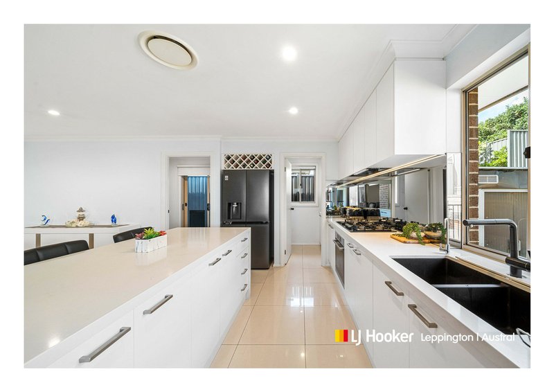 Photo - 6 Matich Place, Oran Park NSW 2570 - Image 2